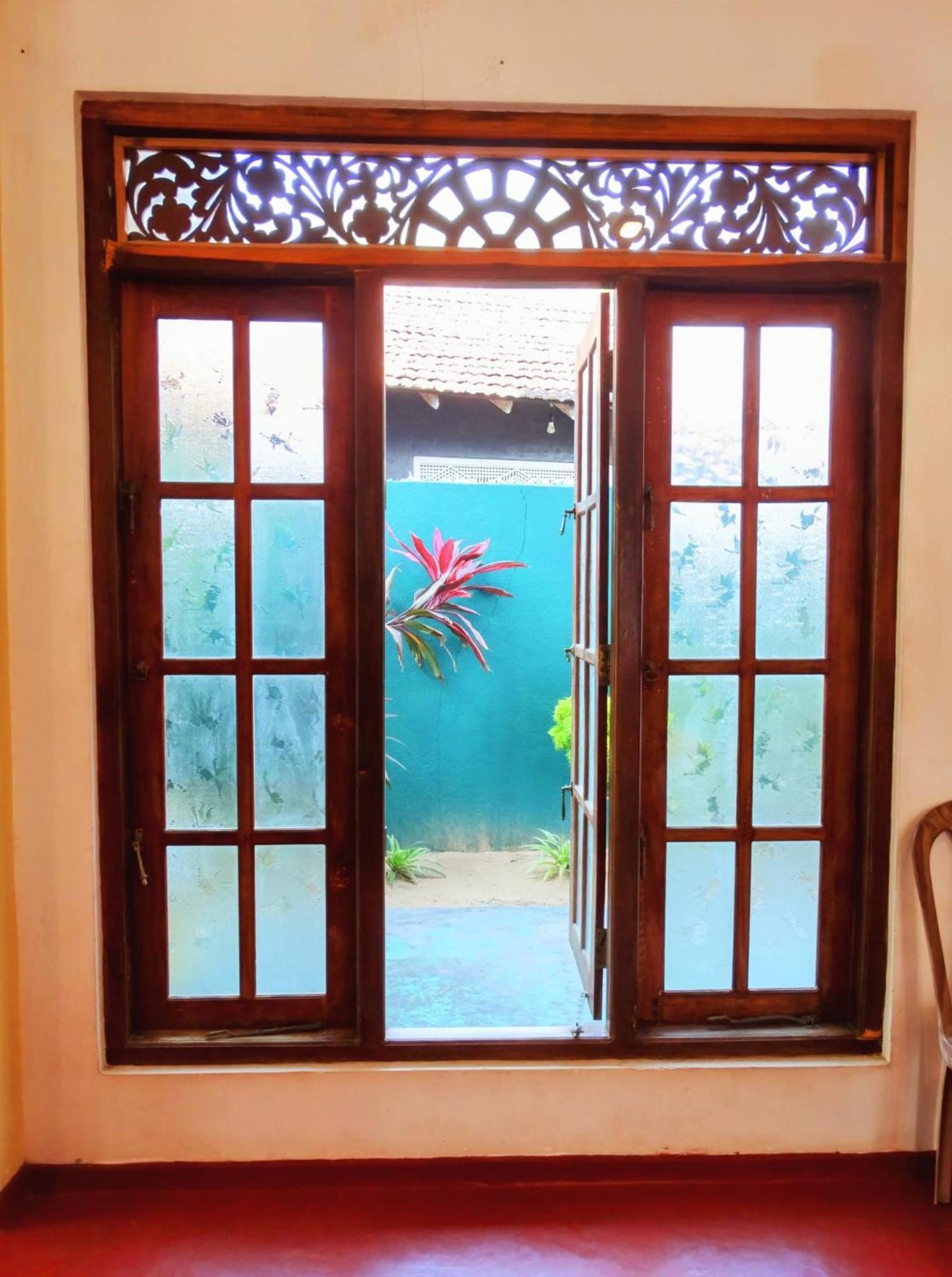 Private Beach House In Mirissa Exterior foto